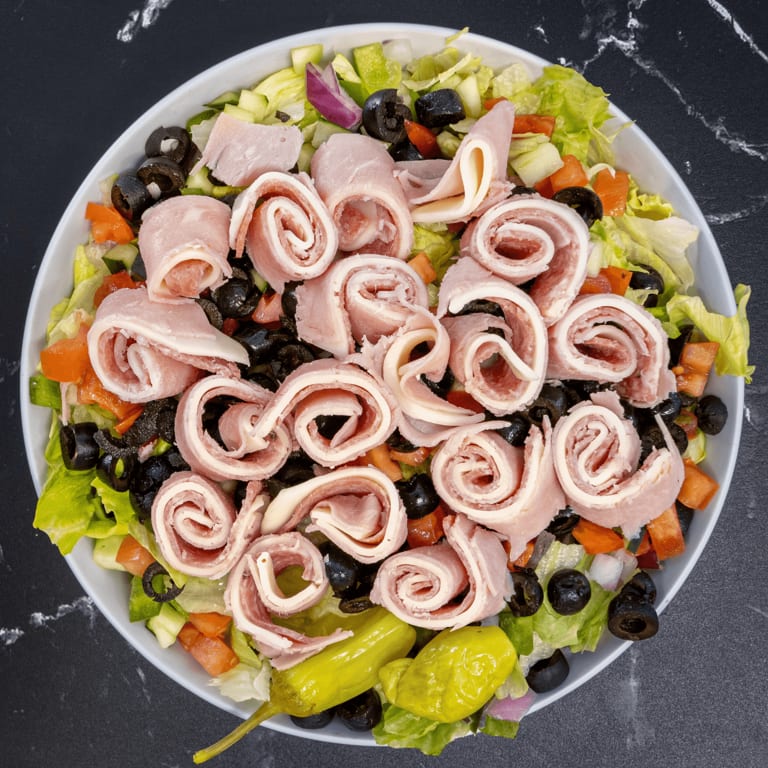 Antipasto Salad: Fresh Italian Delights